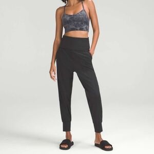 Lululemon Align Super-High-Rise Ribbed-Waist Jogger BLK size 6 28"